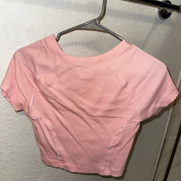 Pink Ribbed Women's Top - Picture 3 of 3